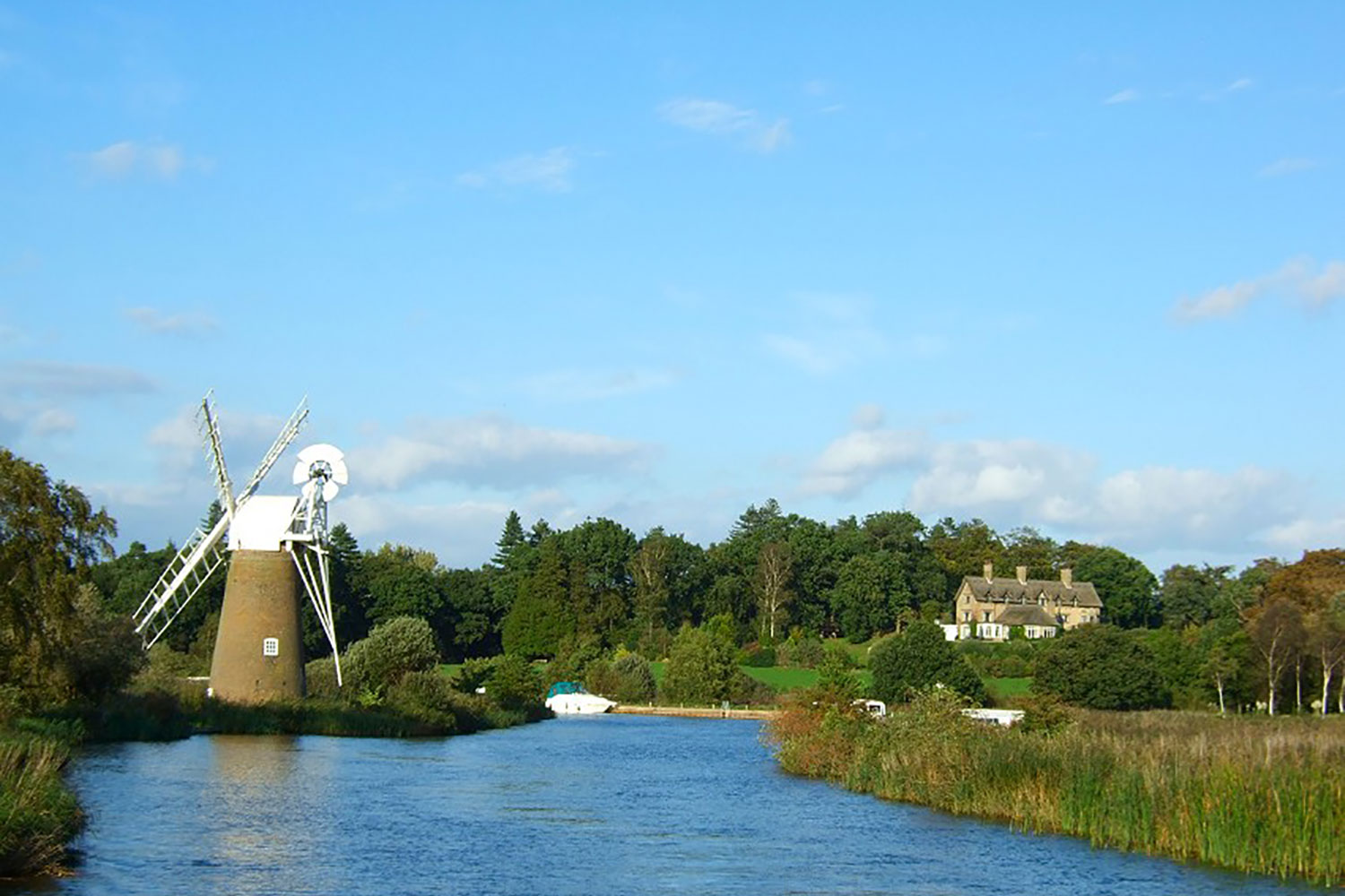 Norfolk-Broads-Windmill-Waters